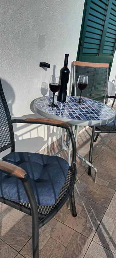 Anna Apartment Biograd Na Moru Exterior photo