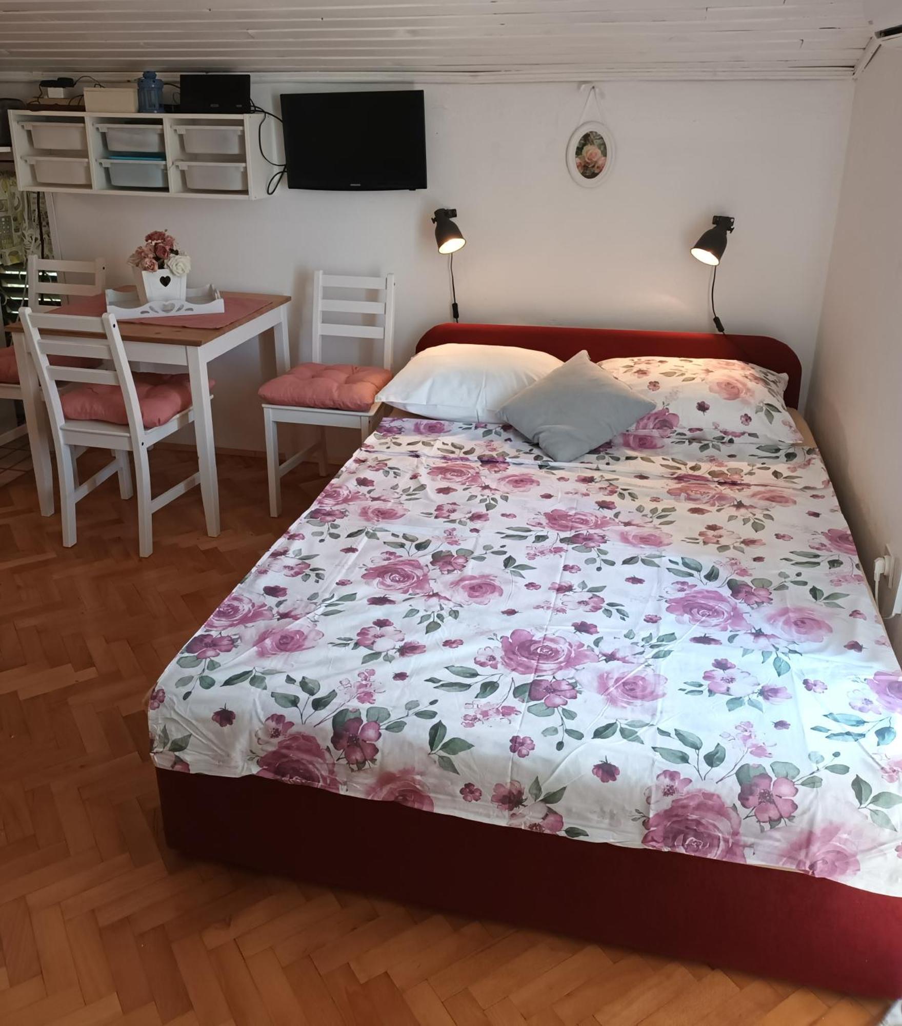 Anna Apartment Biograd Na Moru Exterior photo